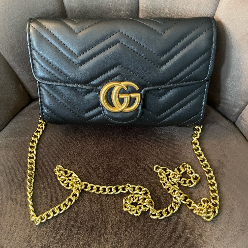 Gucci marmont crossbody